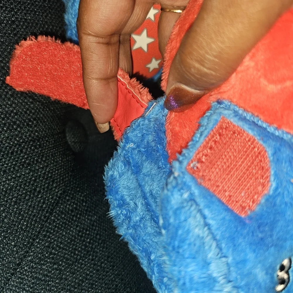 Sesame Street Kids Plush Slippers - Blue and Red